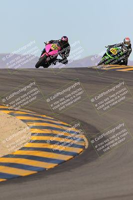 media/Dec-18-2022-SoCal Trackdays (Sun) [[8099a50955]]/Turns 9 and 10 Set 2 (1055am)/